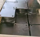 压路机减震块